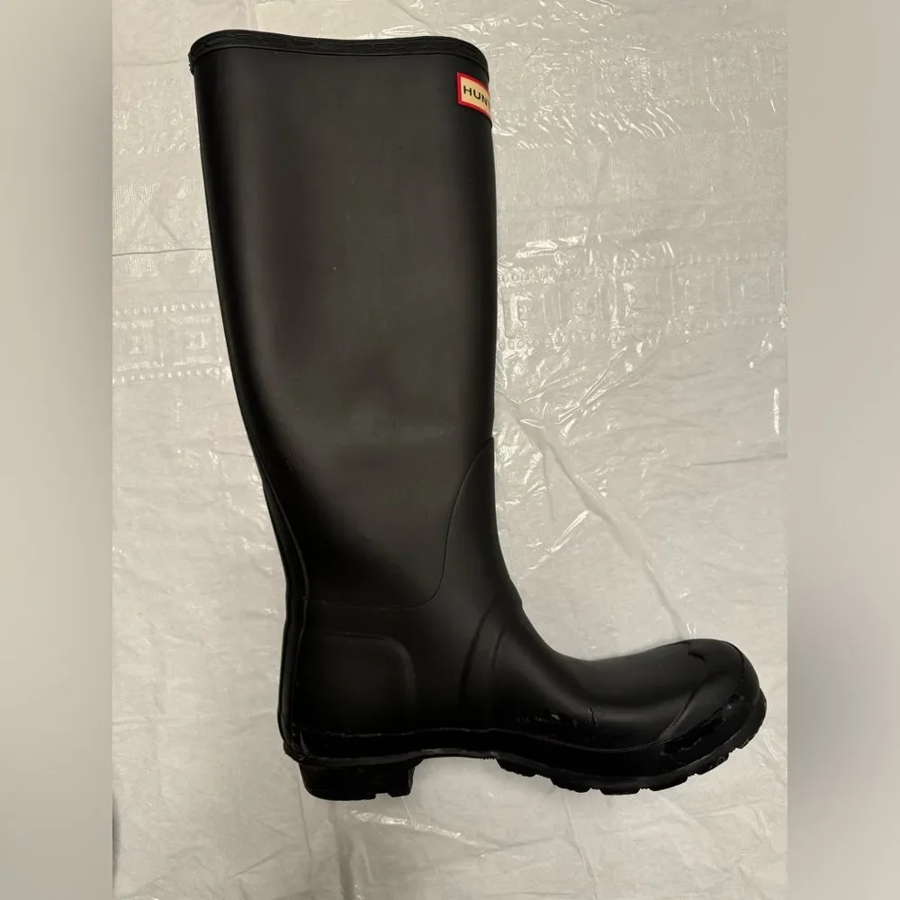 Hunter Women’s Original Tall Waterproof Solid Matte Black Size US 7